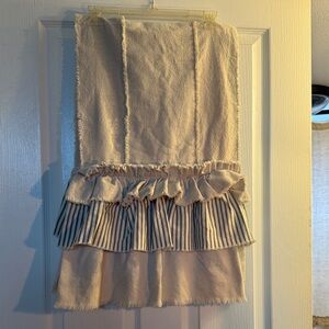 Farmhouse Runner 52 total length 15 wide